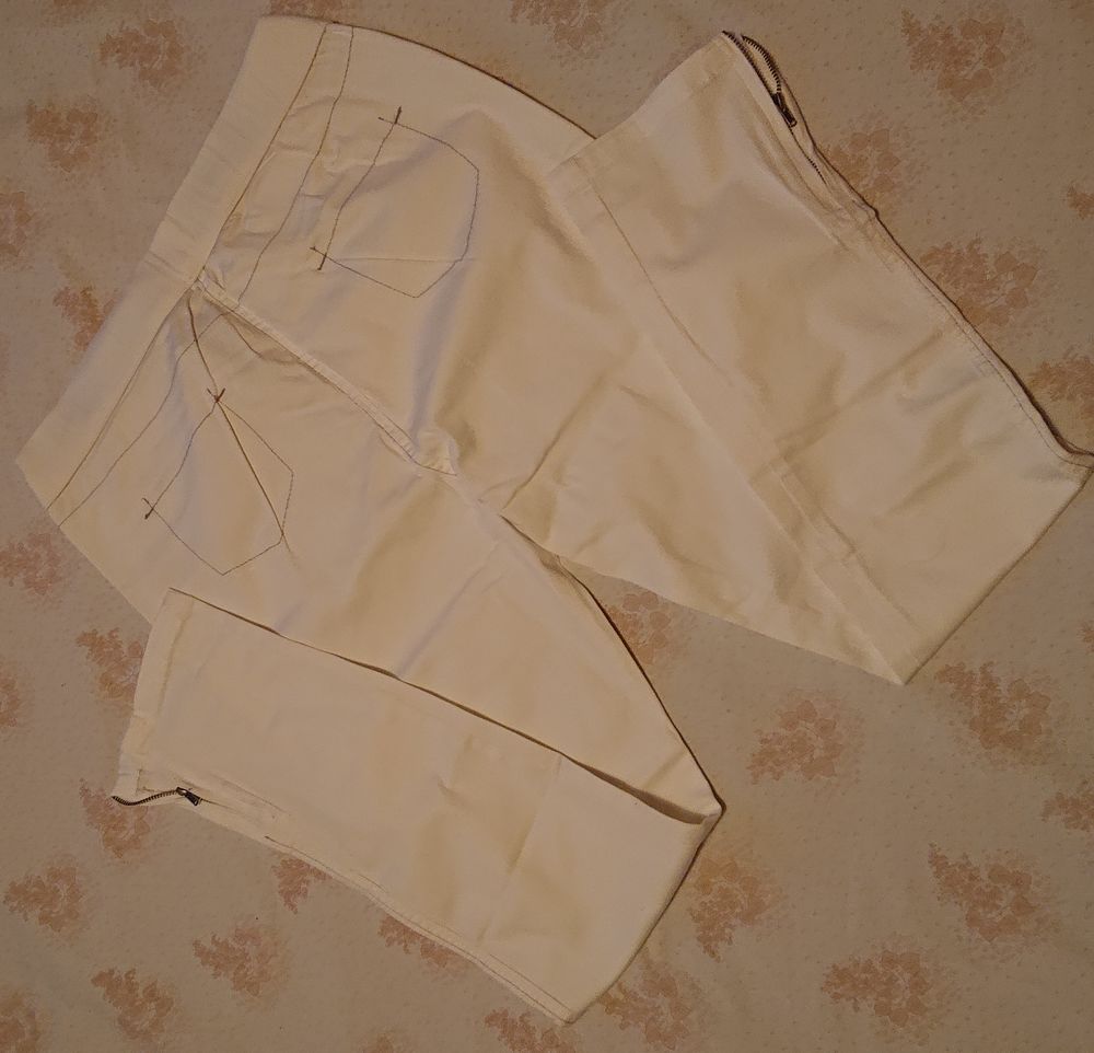 pantalon neuf Vêtements
