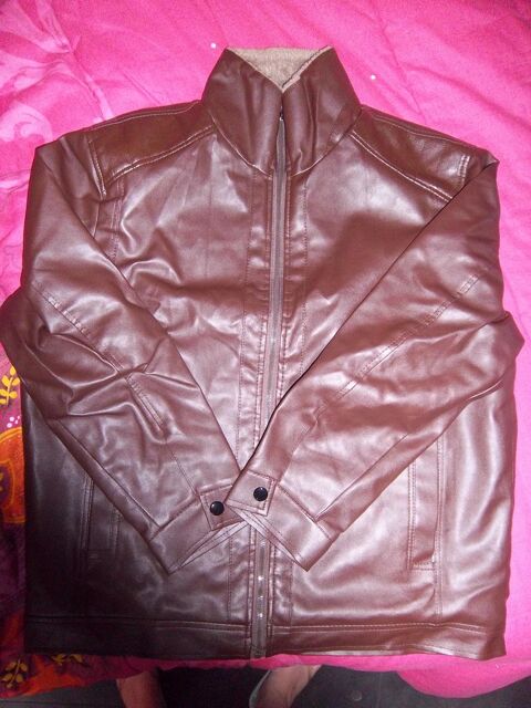 Manteau homme 29 Bossay-sur-Claise (37)