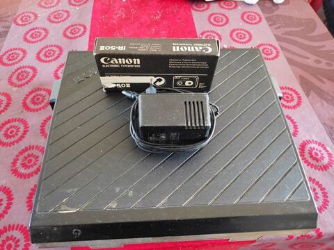 Machine � �crire �lectronique Typestar 2 � jet d'encre. 50 Amanvillers (57)