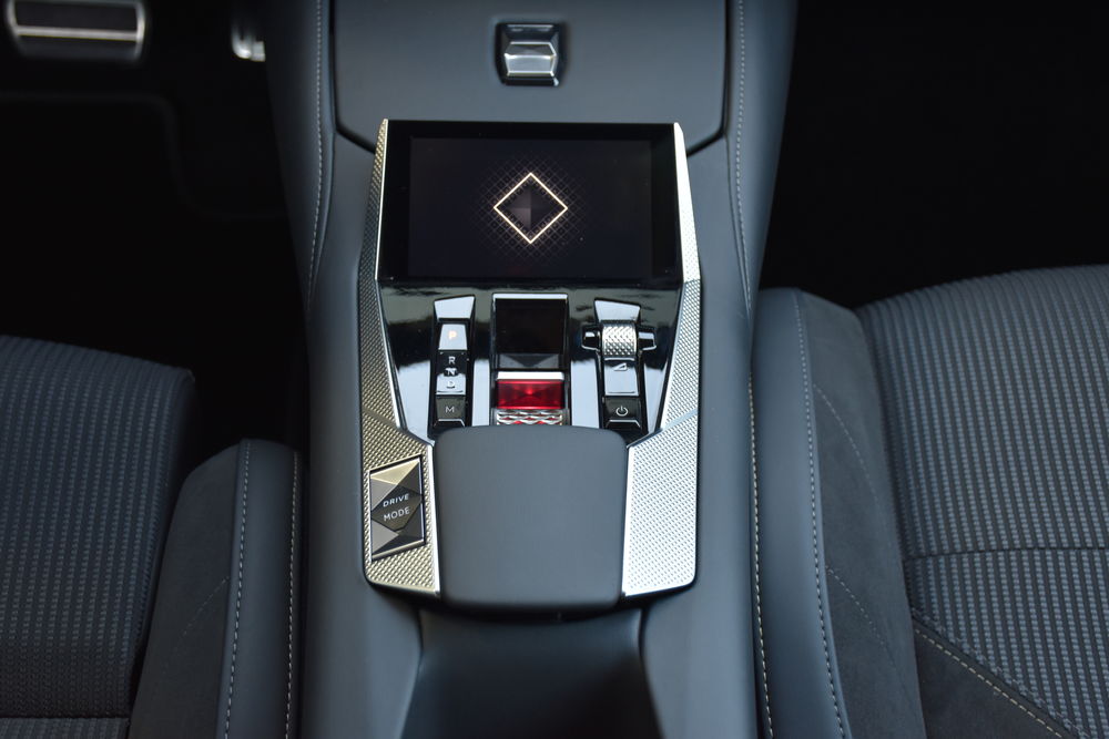 DS4 DS 4 Hybride 145 e-DCT6 Etoile - Alcantara 2025 occasion 56300 Pontivy