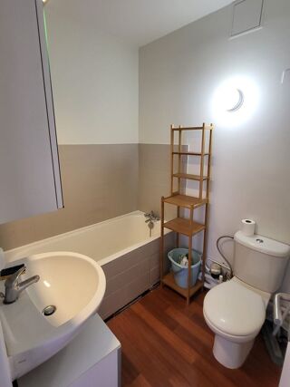  Appartement à louer 2 pièces 43 m²