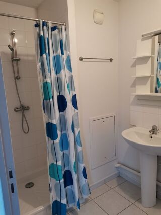  Appartement à louer 3 pièces 62 m²