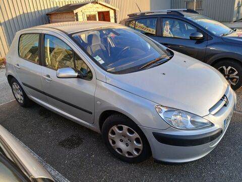 Peugeot 307 1.6i 16V XR Présence