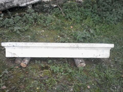 Linteau de chemin�e en pierre de taille 200 La B�tie-Rolland (26)