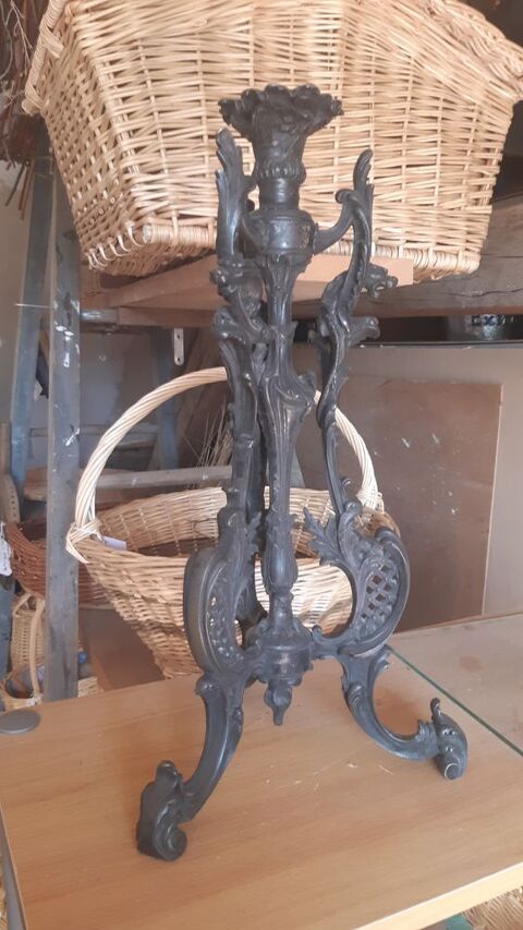 Pied de lampe 45 Saint-Ouen-sur-Morin (77)