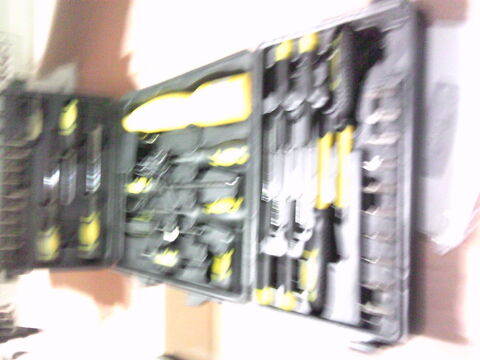 boite tourneviis electrique et divers embouts neuf. 30 Herblay (95)