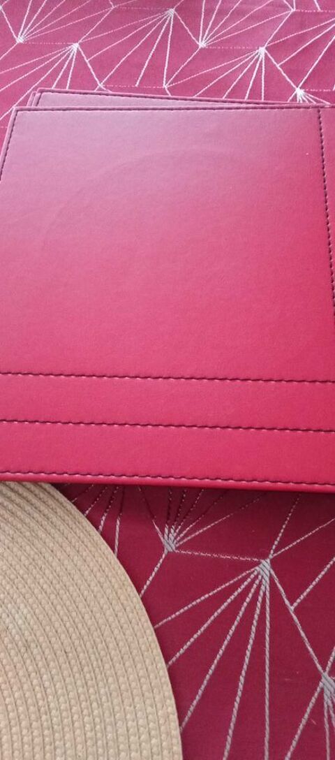 huit dessous d'assiettes 6 Vichy (03)