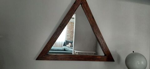 Trs beau miroir triangulaire en bois 50 Chanteau (45)