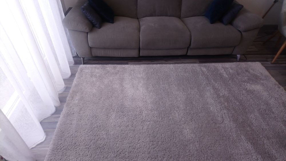 Grand Tapis gris argent&eacute; 160*230 Saint Maclou &agrave; Pontault(77) Décoration