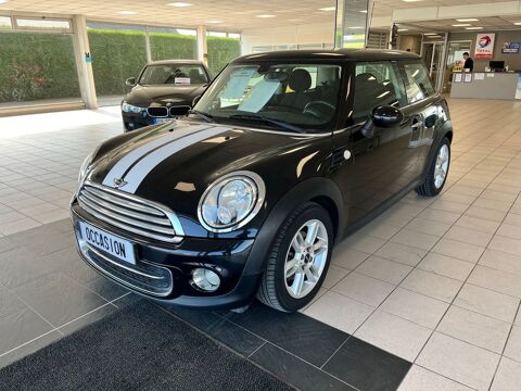 Mini Cooper D Hatch D 112 ch Cooper Pack Chili A 2012 occasion Ploeren 56880