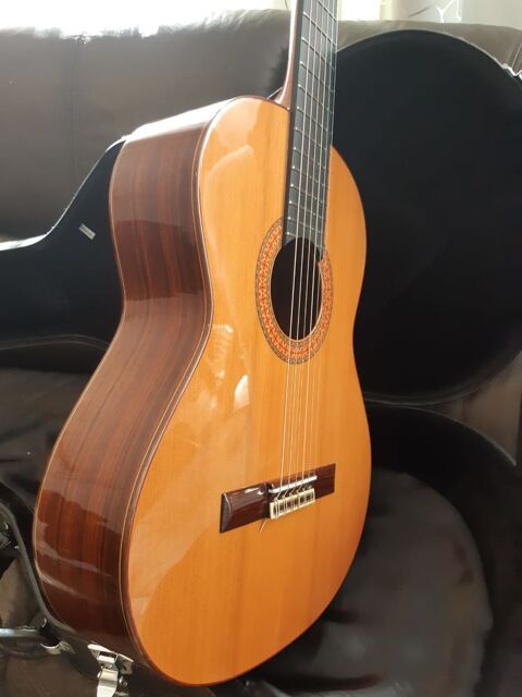 Guitare classique Almansa 435 valeur Neuve+- 700 330 Gouvieux (60)