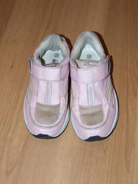 Chaussures Décathlon, S miles Rose, Pointure 33 5 Bagnolet (93)
