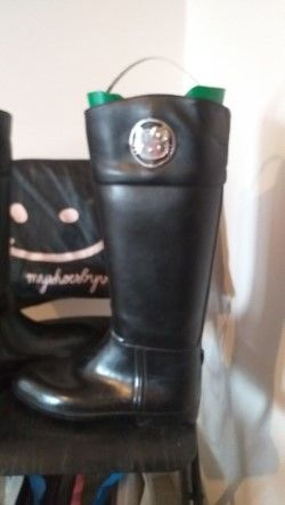 BOTTES EN CUIR MARQUE """ KITTY """ Audio et hifi