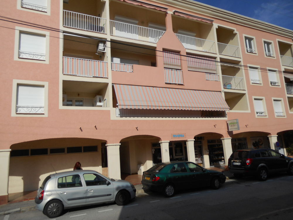   Duplex en plein centre de St.Aygulf, 300 m de la plage. Provence-Alpes-Cte d'Azur, St Aygulf (83370)
