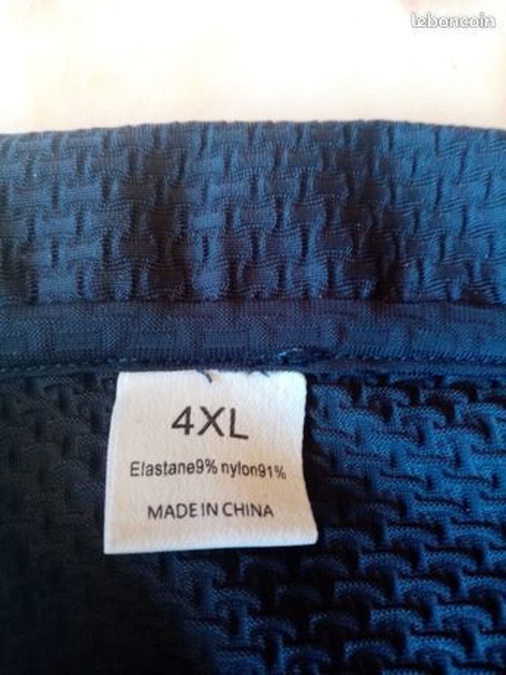 polo belle mati&egrave;re taille 4X Vêtements