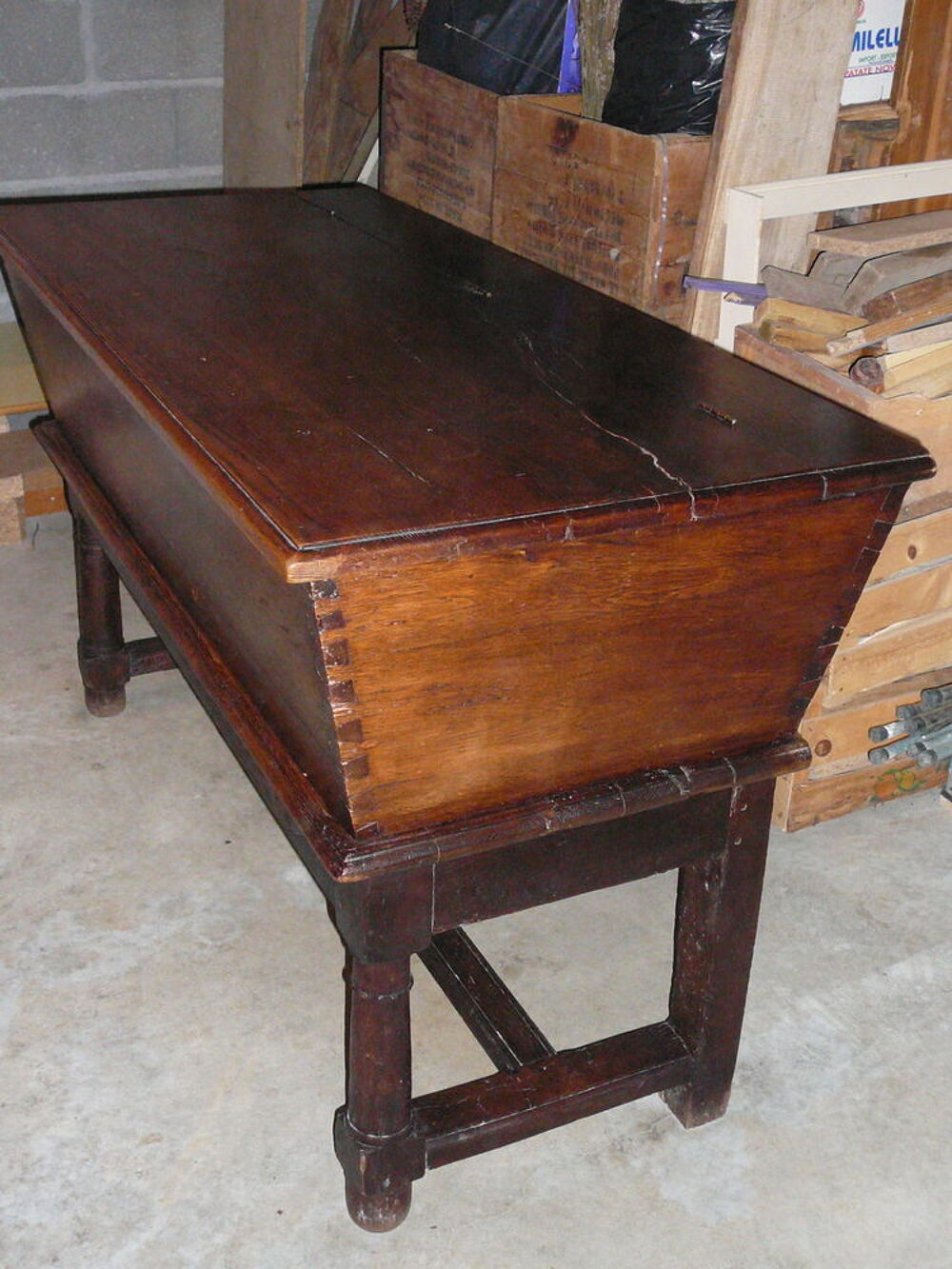 P&eacute;trin Lorrain ancien en bois massif Meubles