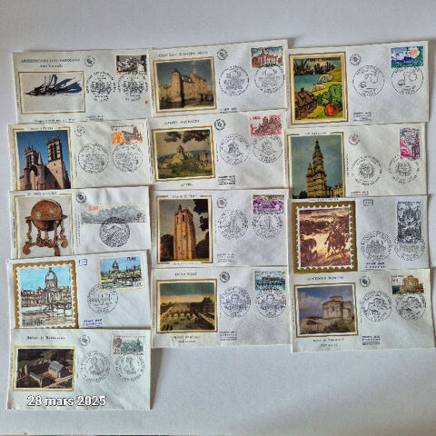 Lot de 13 enveloppes premier jour, philat�lie,  1977-85, Buf 15 Saumur (49)