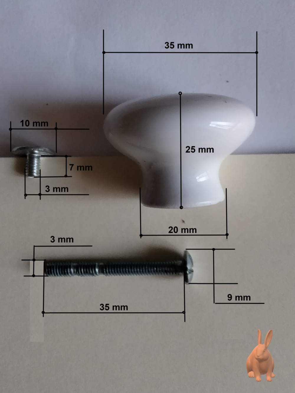 Lot de 4 boutons porcelaine. Bricolage