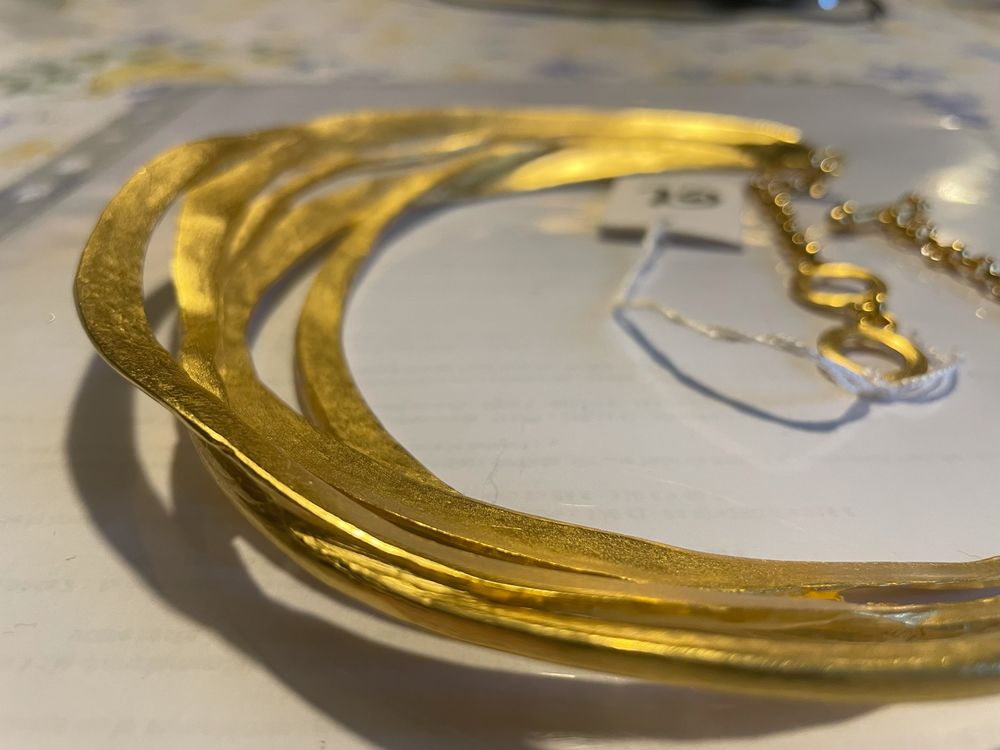 Collier rigide branches dor&eacute;es ANTIGONA Bijoux et montres