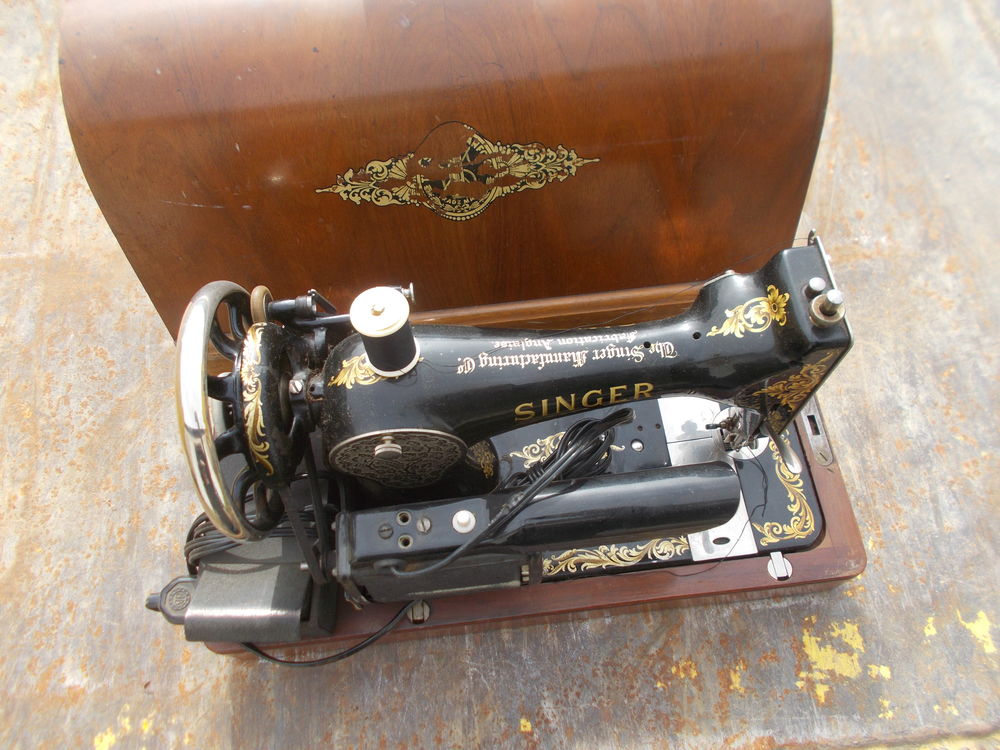 machine a coudre singer ancienne faire un prix Meubles