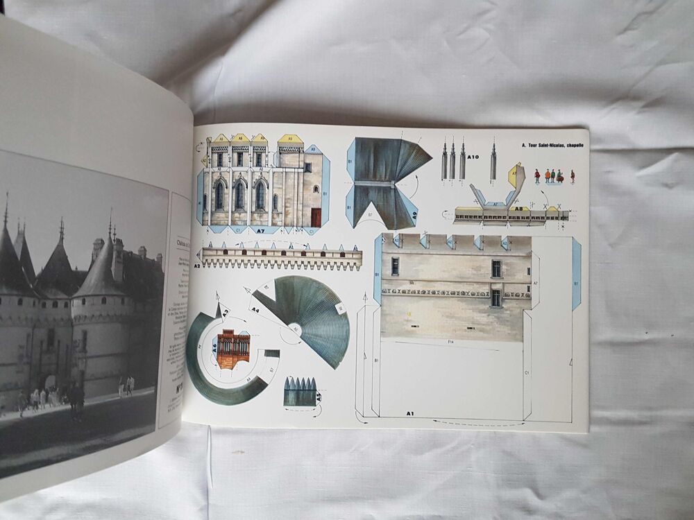 modelisme ch&acirc;teau 3d Livres et BD