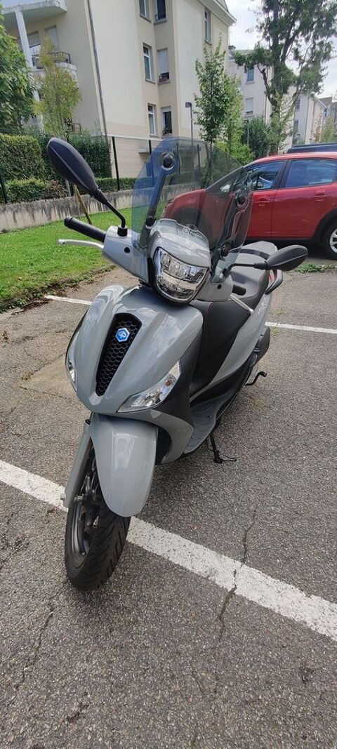 Scooter PIAGGIO 2023 occasion Le Plessis-Trévise 94420