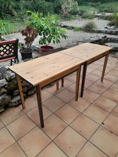 2 tables jumelles pin massif et acier (ou bureaux) 250 Le Thor (84)