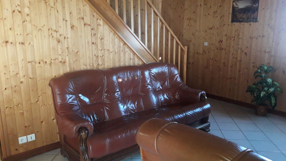 vends salon cuir pleine fleur Meubles