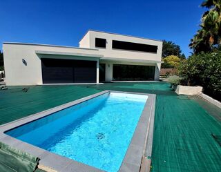  Villa à vendre 6 pièces 215 m²