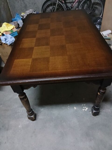 Table a manger. 0 Chatou (78)