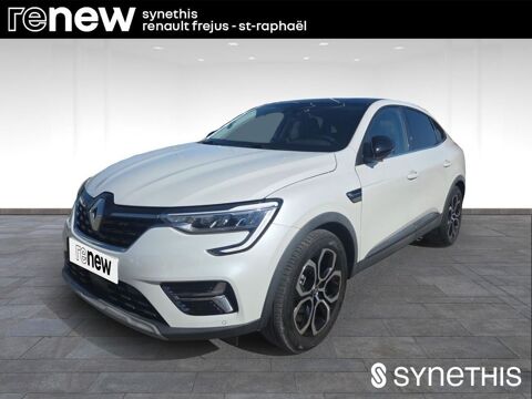 Renault Arkana E-Tech hybride 145 - 22 Techno 2023 occasion Fr&eacute;jus 83600