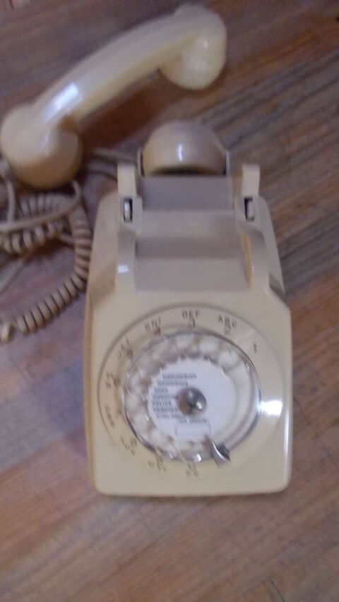 tlphone vintage 49 Thiais (94)