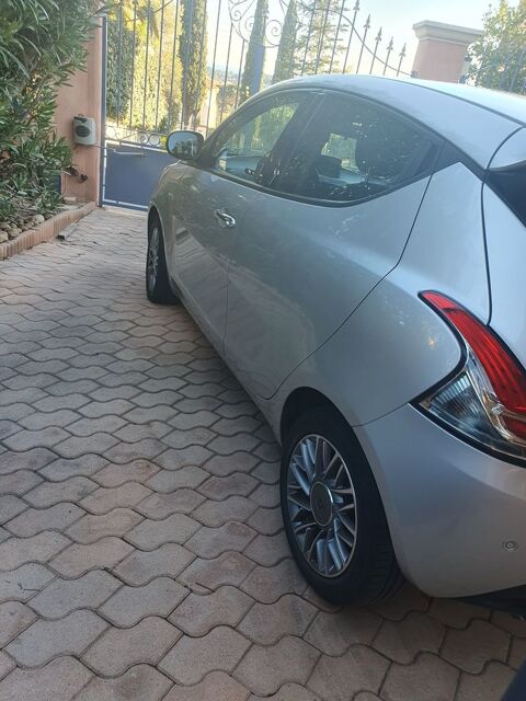 Lancia ypsilon 0.9 TwinAir 85 ch Stop&Start Gold