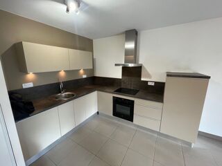  Appartement � vendre 7 pi�ces 95 m�