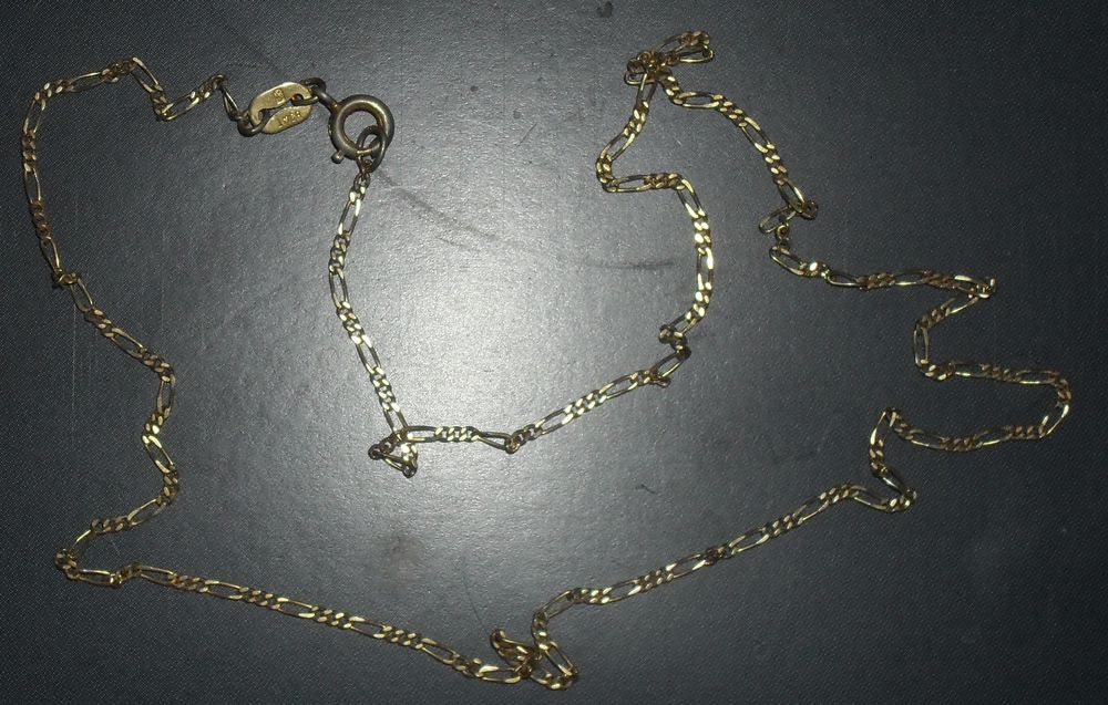 Cha&icirc;ne dor&eacute;e 46cm avec poin&ccedil;on Bijoux et montres