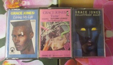 Cassettes audio Grace Jones 0 H�rouville-Saint-Clair (14)