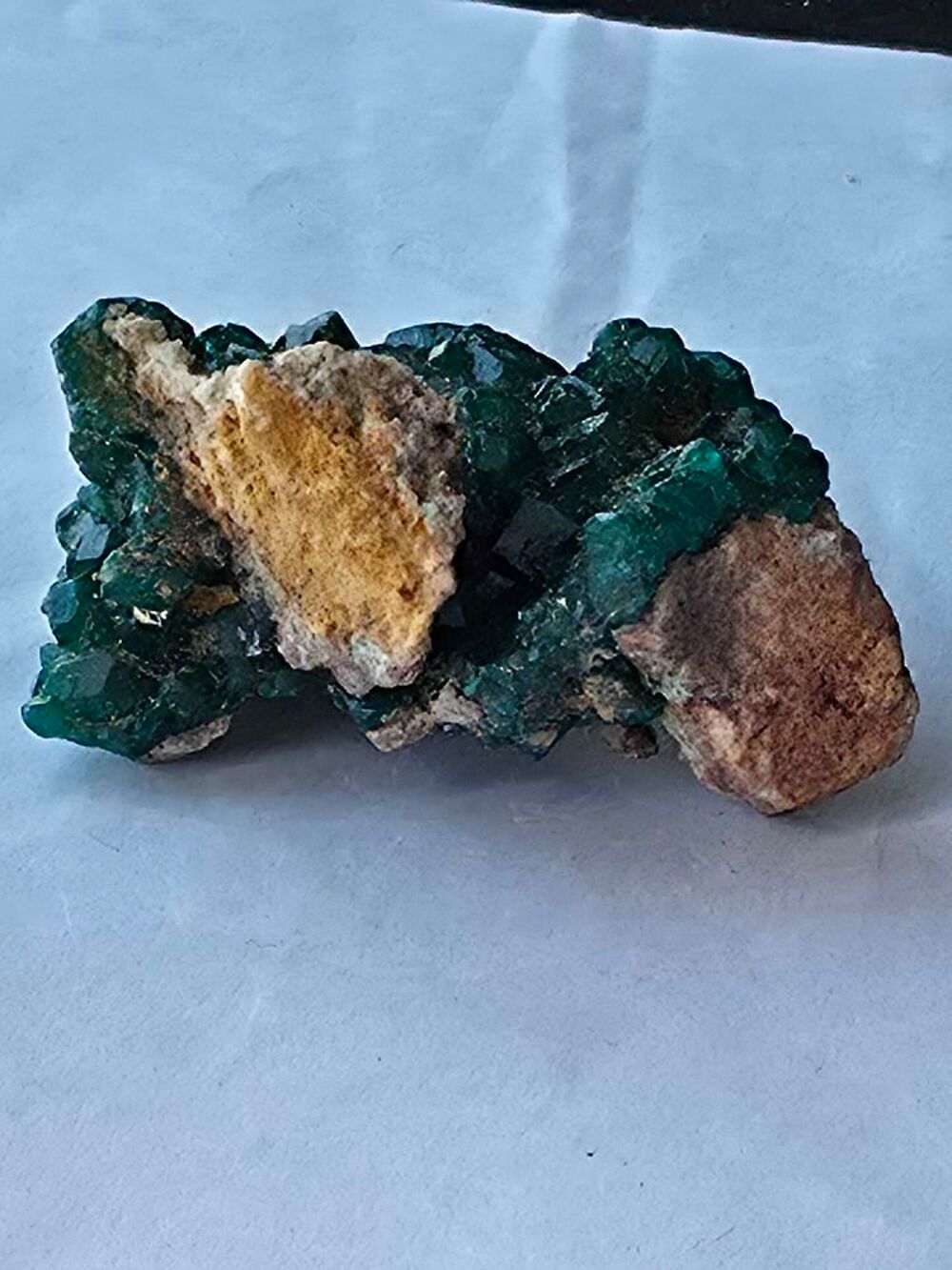 Min&eacute;ral de Collection : Dioptase Brute sur Matrice-Katanga (46g) 