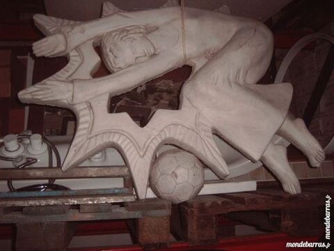 Sculpture de femme en pierre 70 kg Saran (45)