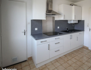  Appartement à louer 2 pièces 52 m²