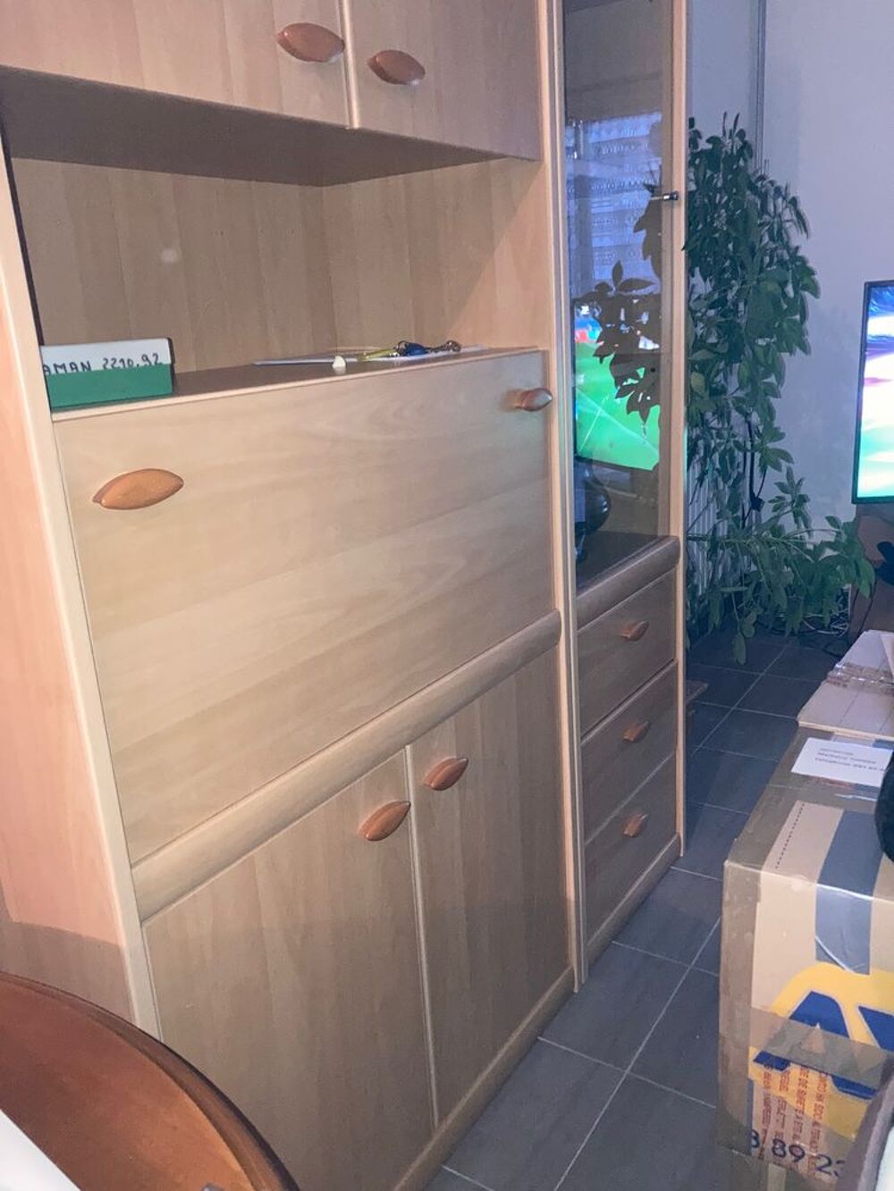 Living moderne bar et vitrine Meubles