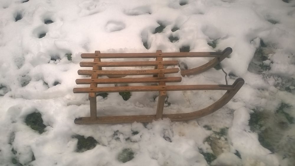 Luges en bois Jeux / jouets