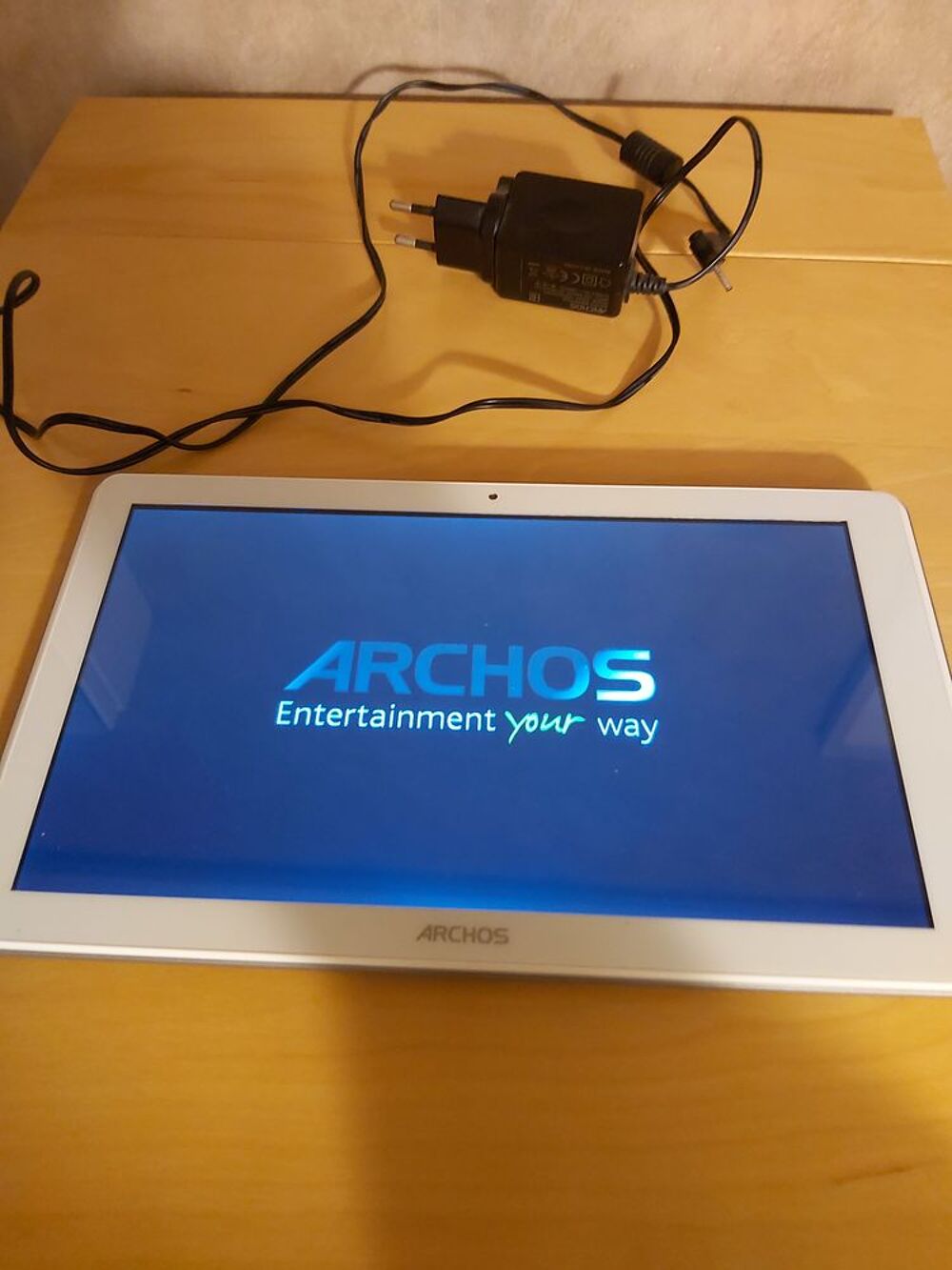 Tablette Archos 10,1", excellent &eacute;tat Matériel informatique