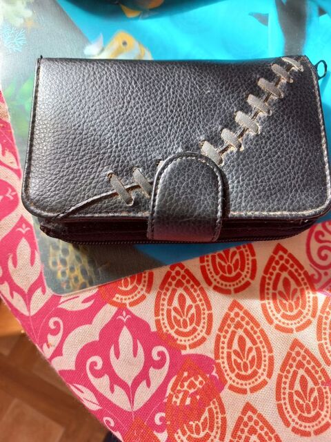 PORTE MONNAIE HOMME 2 Foug�res (35)