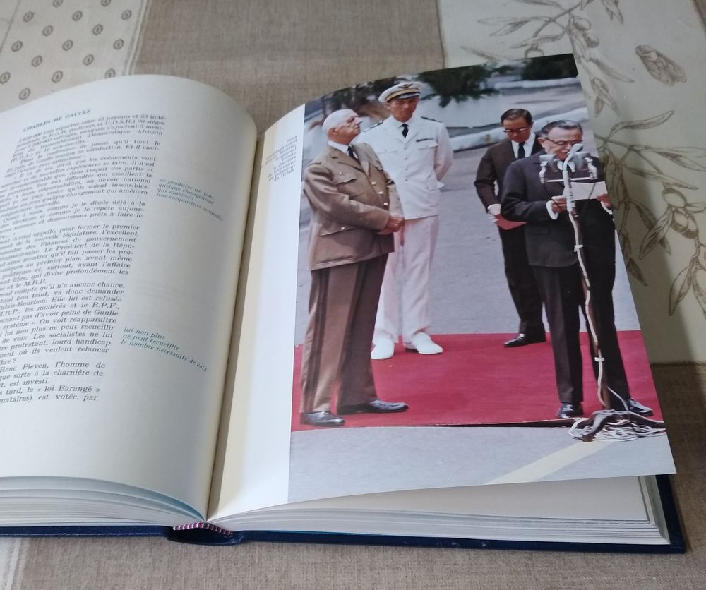 Tr&egrave;s joli livre de la vie extraordinaire / Charles De Gaulle 