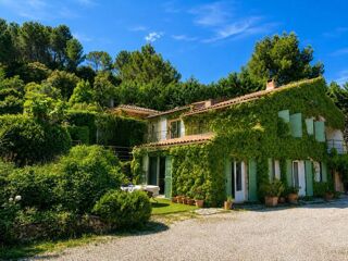  Villa à vendre 7 pièces 202 m²