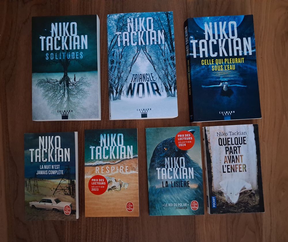 Grand choix de romans Feel Good / Thrillers.
Poche ou Broch&eacute; Livres et BD