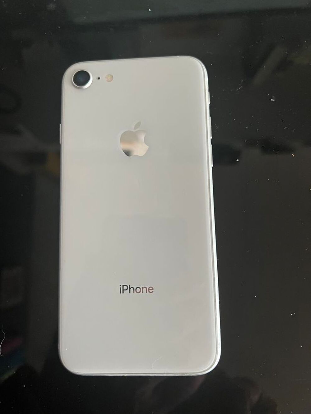 iPhone 8 128 GO Téléphones et tablettes