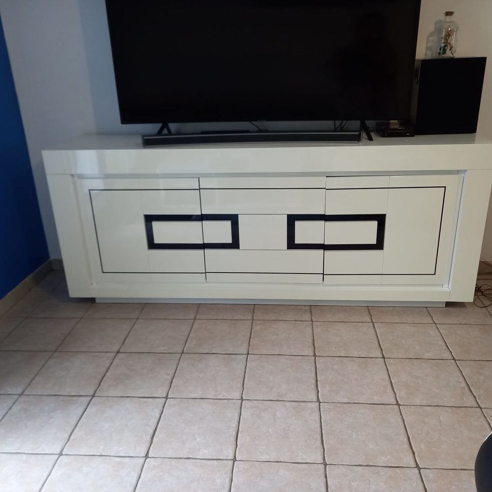 Meuble T&eacute;l&eacute; Buffet Meubles