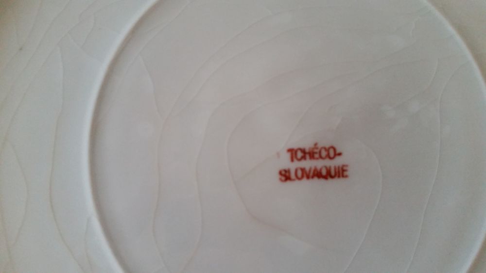 Plat &agrave; gateaux en porcelaine Cuisine