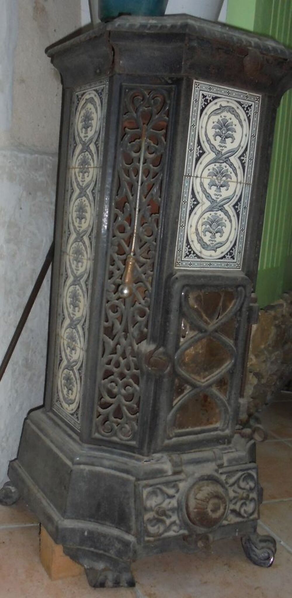 1er po&ecirc;le a bois Godin Décoration